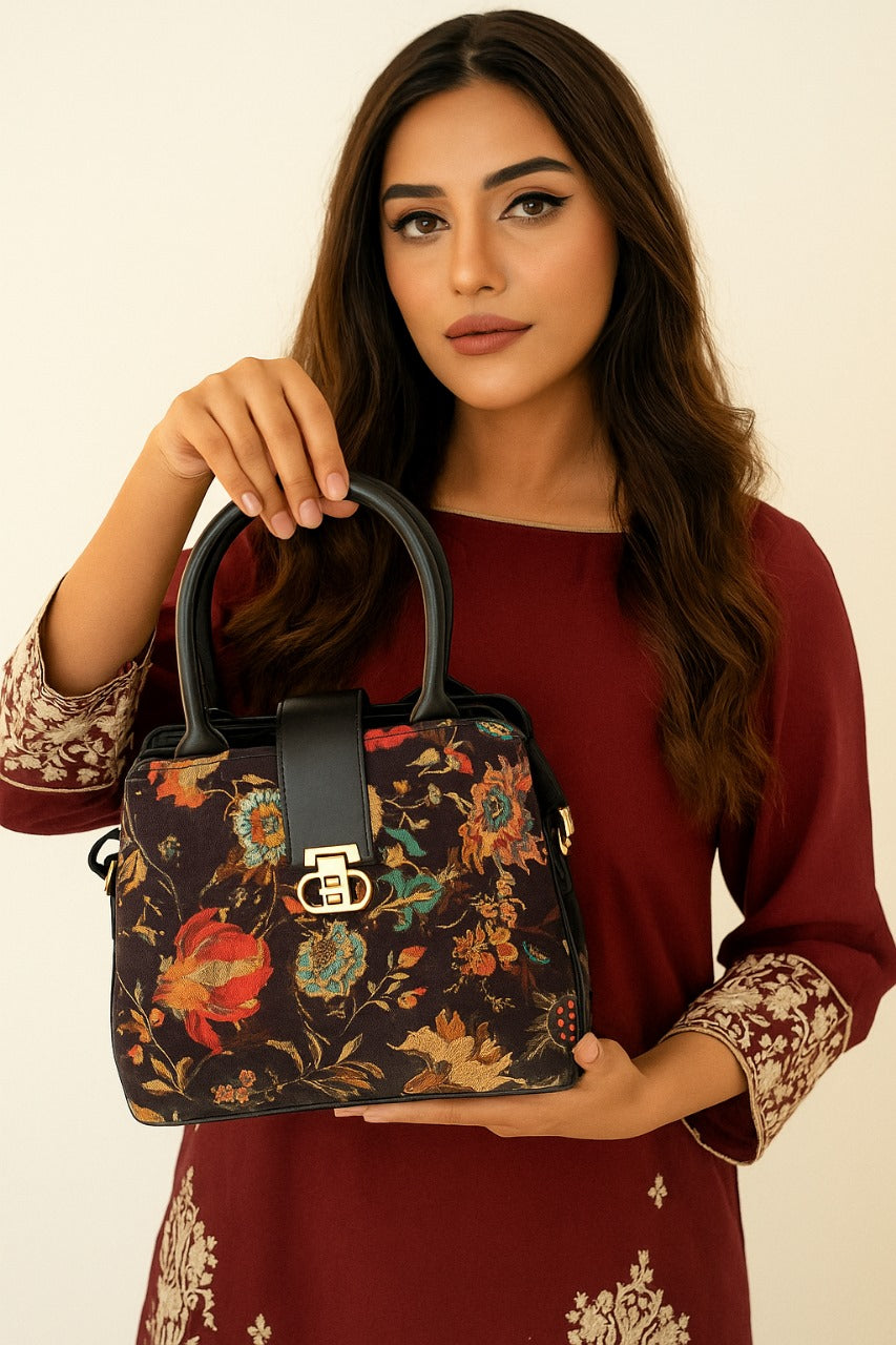 Vintage Noir Handbag